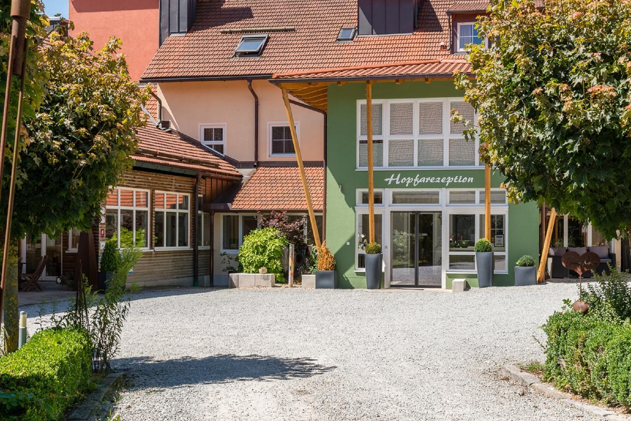 Stadler Hof Aparthotel Großgundertshausen Екстериор снимка